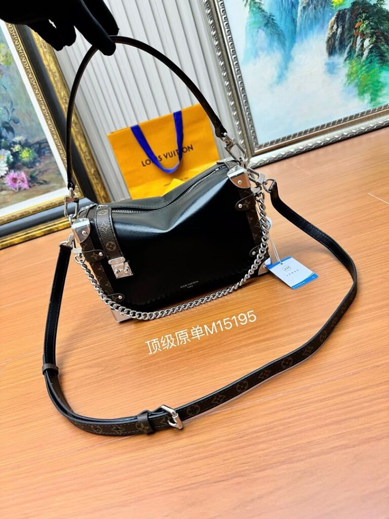Louis Vuitton Bag Style M15195