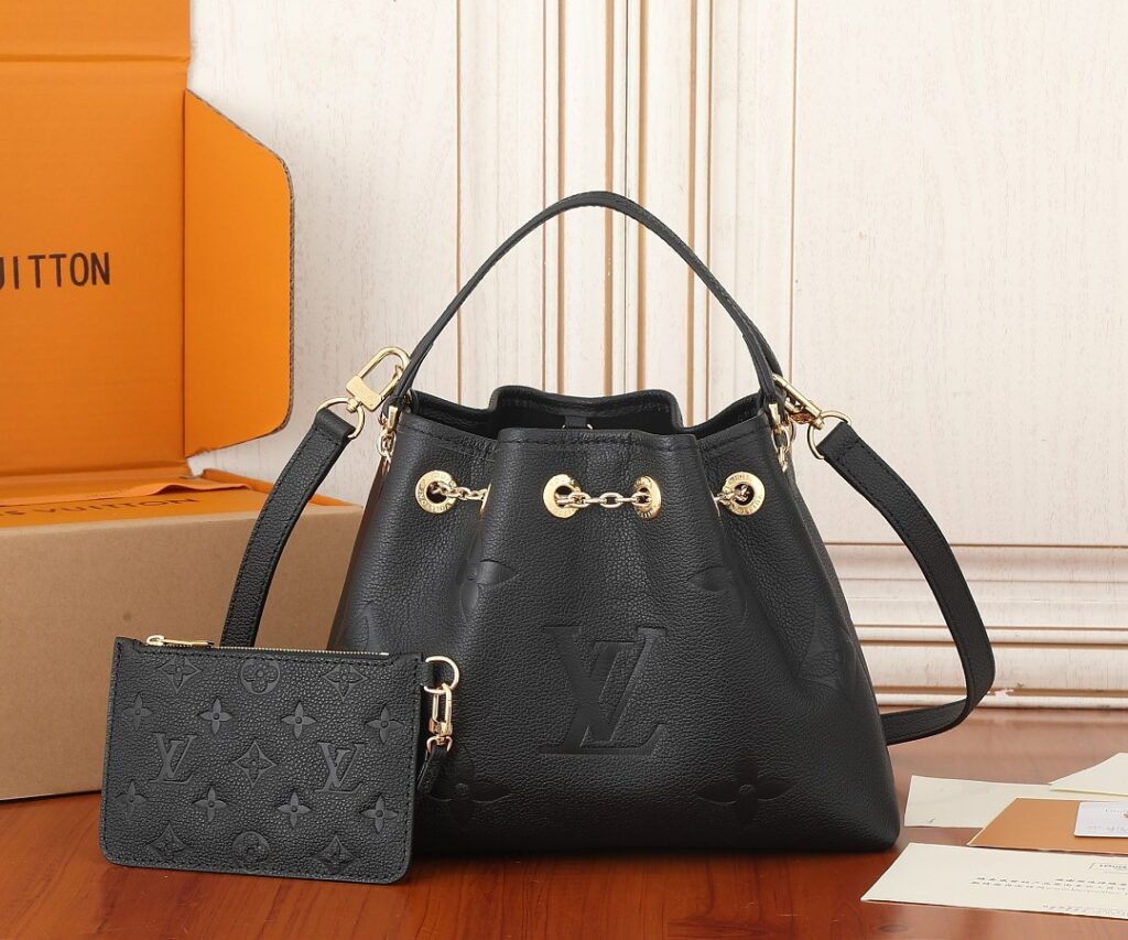 Louis Vuitton Bag Style M47209