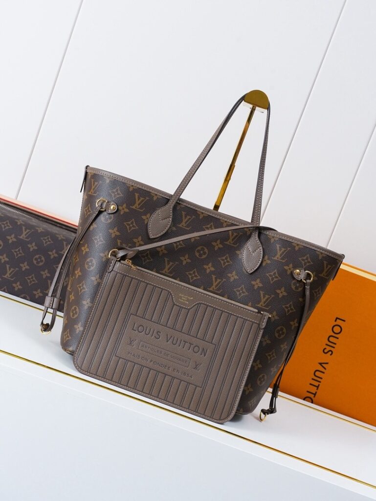 Louis Vuitton Bag Style M25664