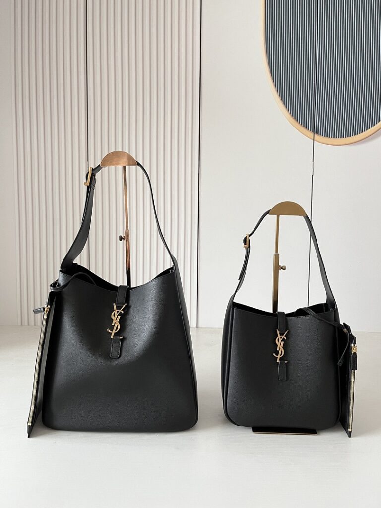 Saint Laurent Bag Style 850545
