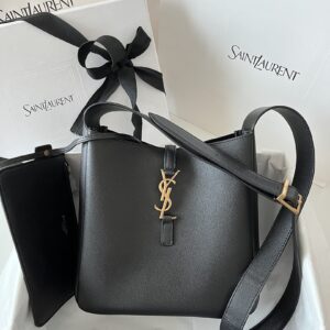 Saint Laurent Bag Style 850546