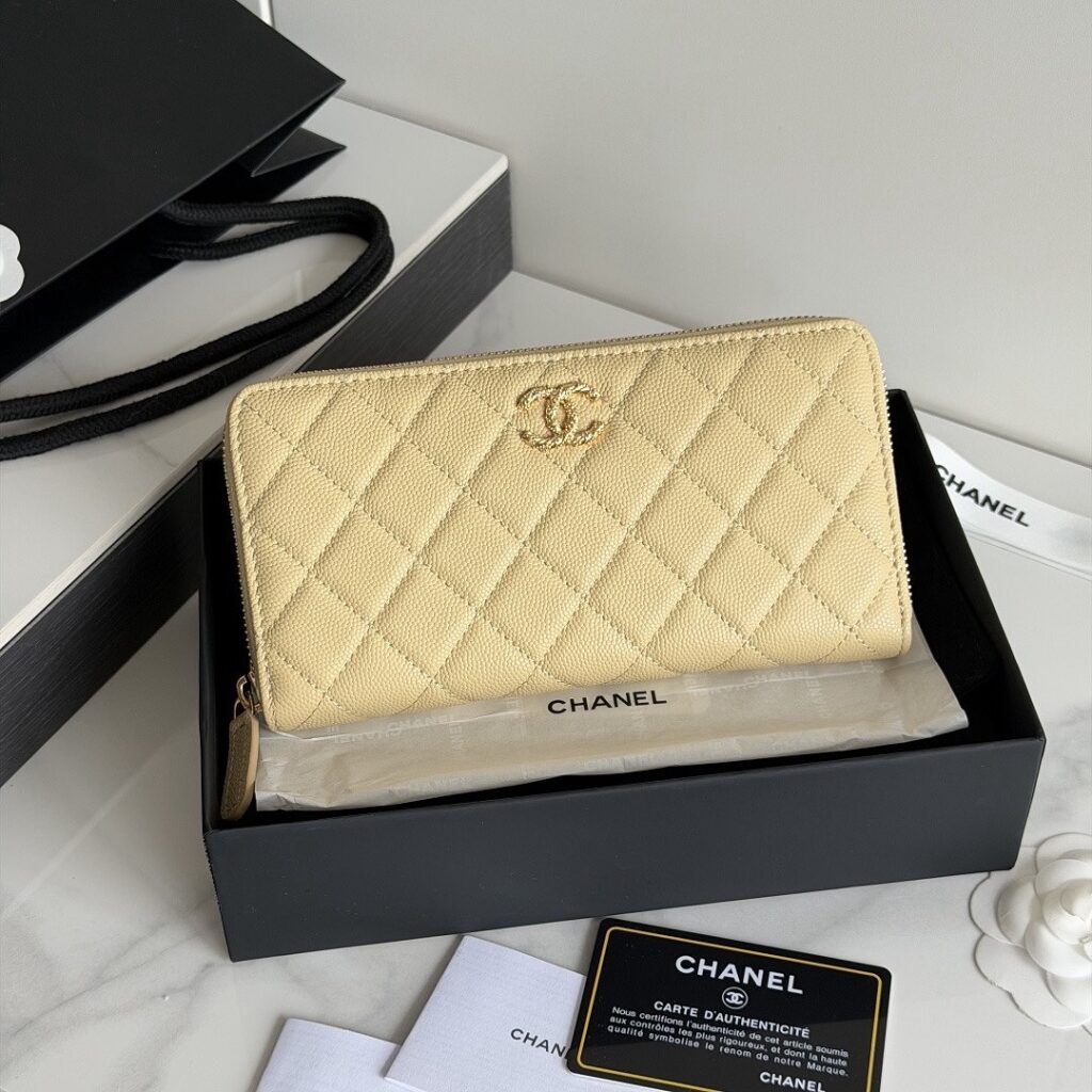 Chanel Bag Style AP5077