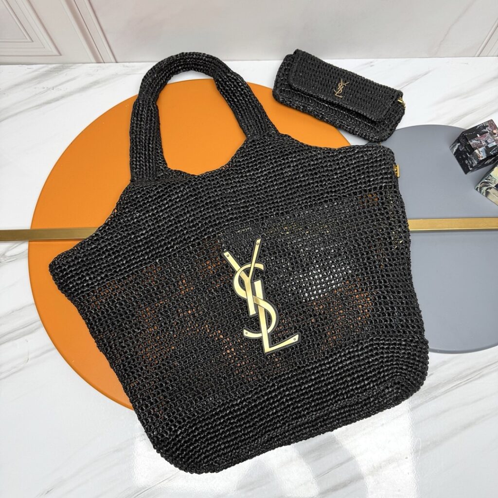 Saint Laurent Bag Style 772191