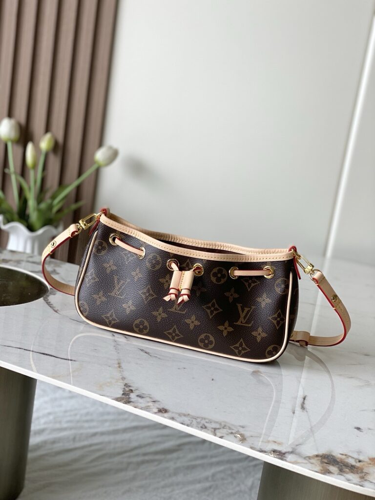 Bag Style M29537