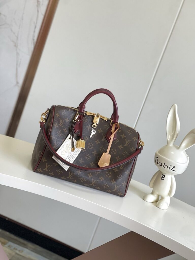 Bag Style M28379