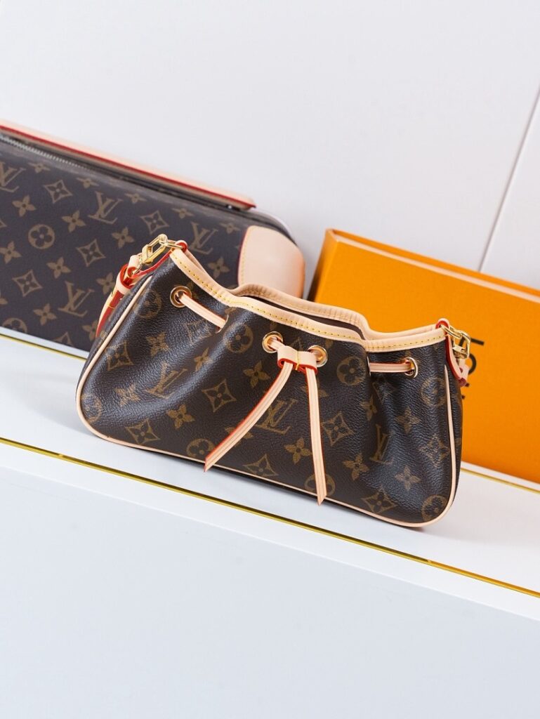 Bag Style M29537